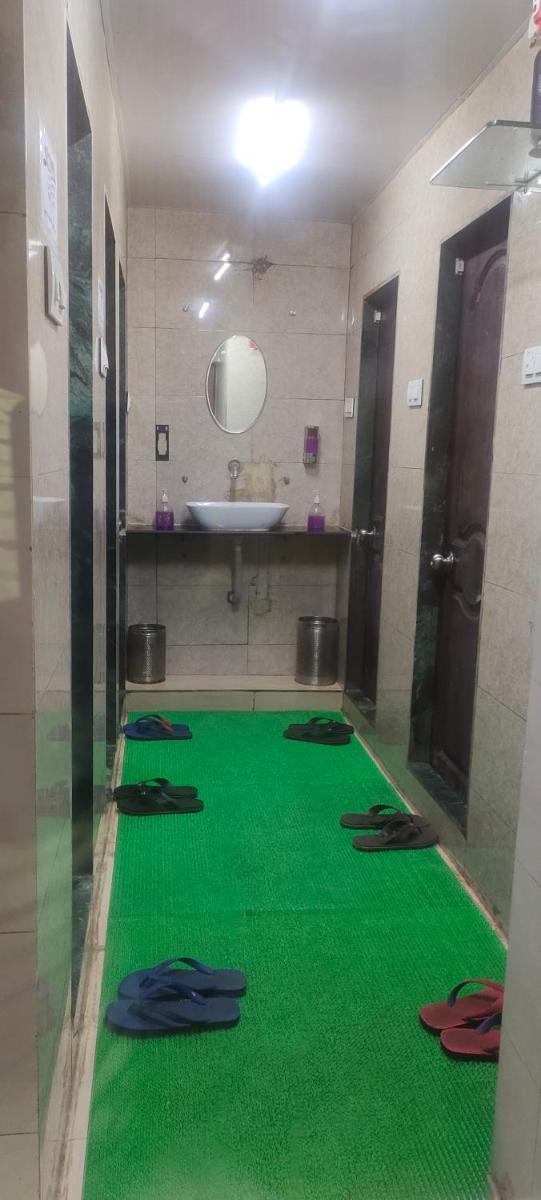 Royal Dormitory - Housity