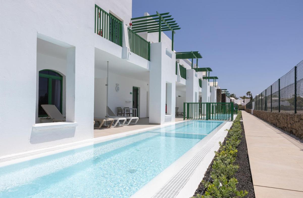 Piscina en o cerca de MYND Yaiza