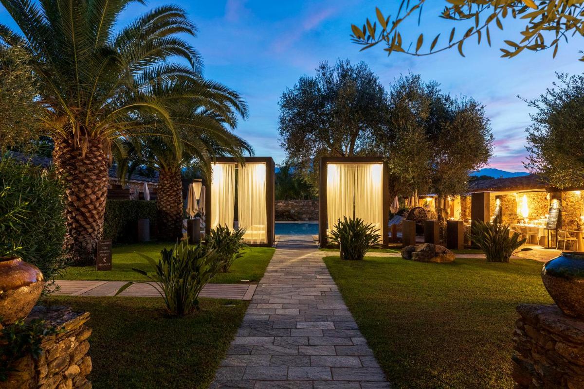 Jardin de l'établissement Hôtel La Dimora & Spa