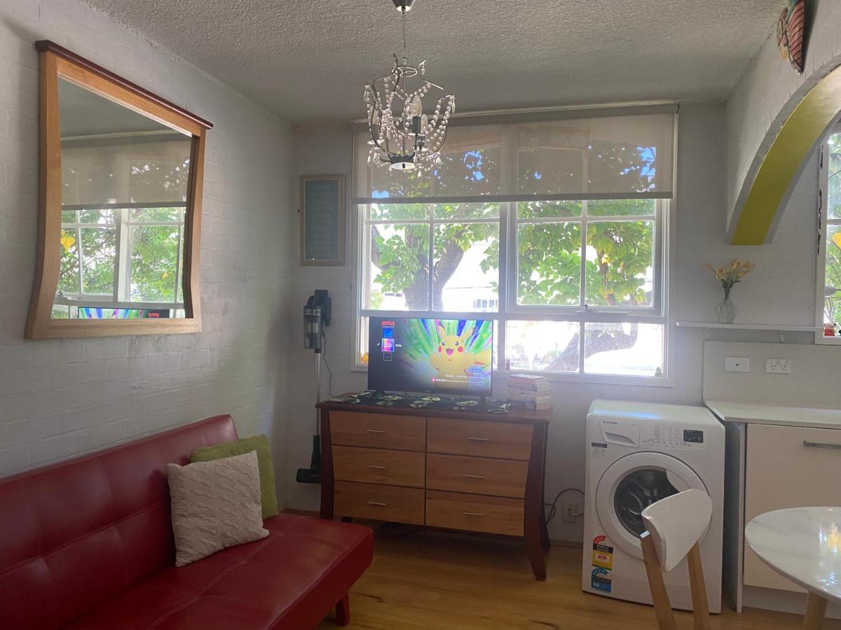 Santa Monica Apartment - Housity