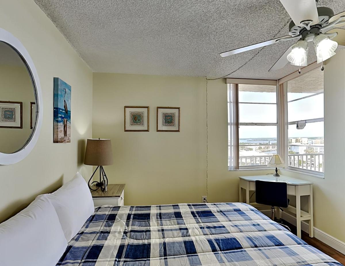 Estero Beach and Tennis 1001A - Housity