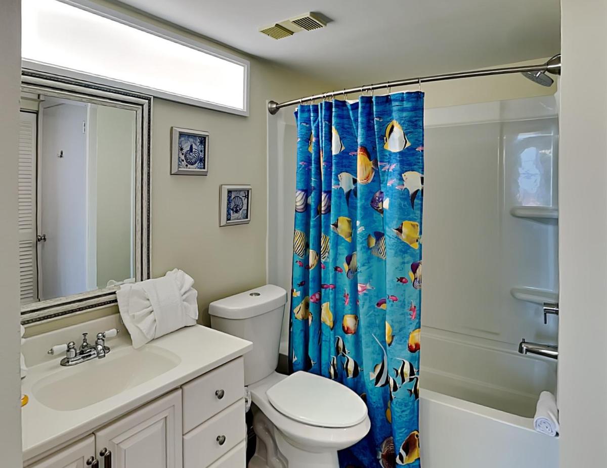Estero Beach and Tennis 1001A - Housity