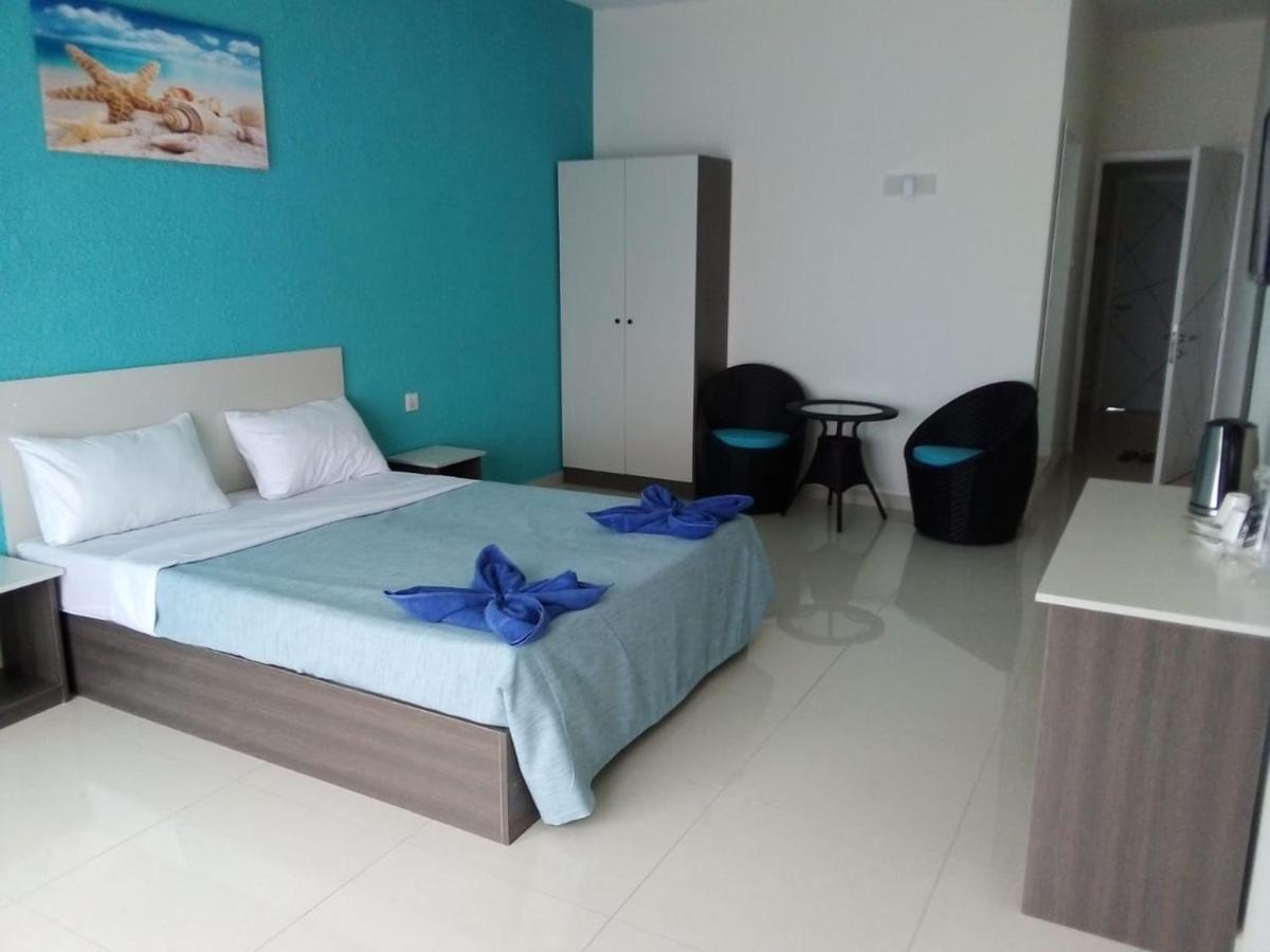 Villa Perle Bleu - Housity