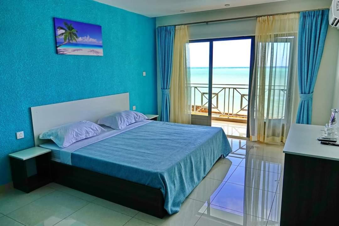 Villa Perle Bleu - Housity