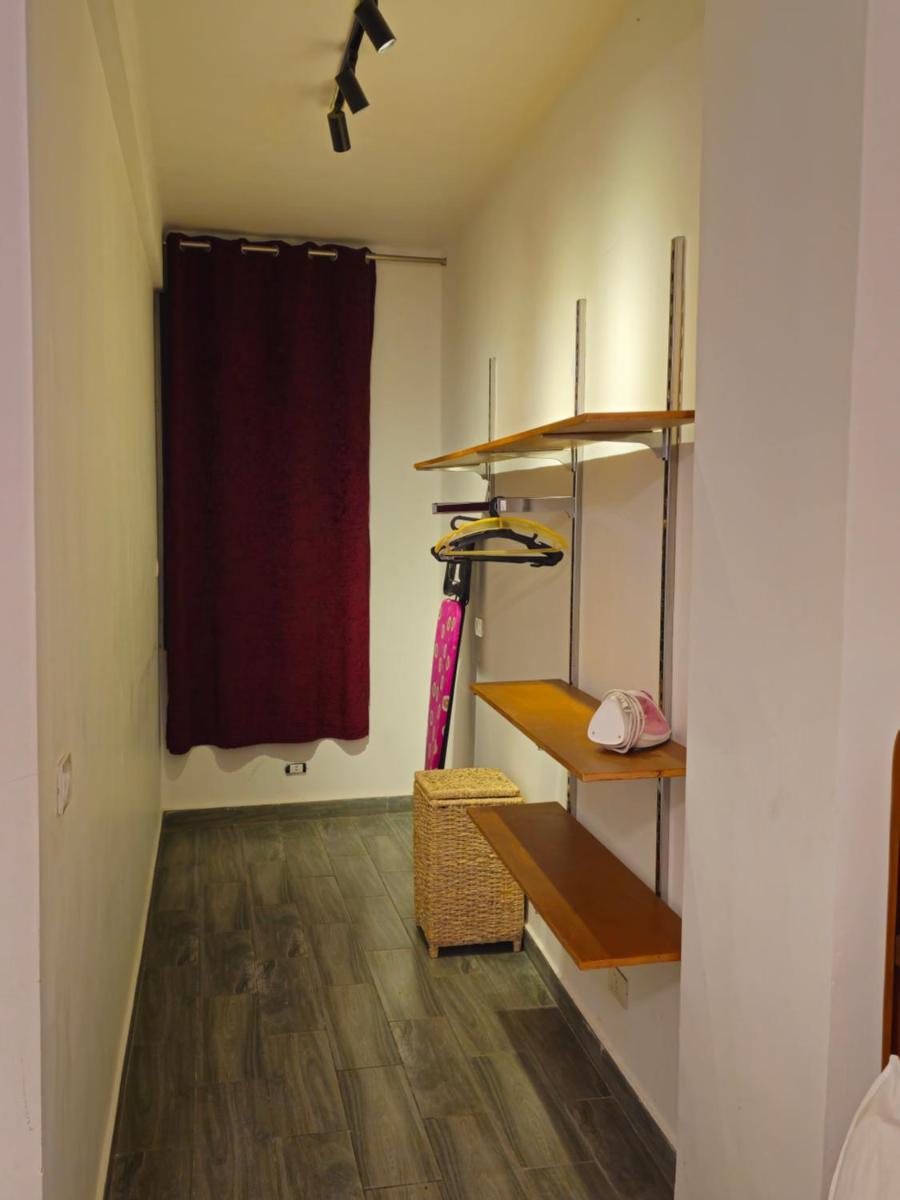 Alex Gate apartment - families only - Housity