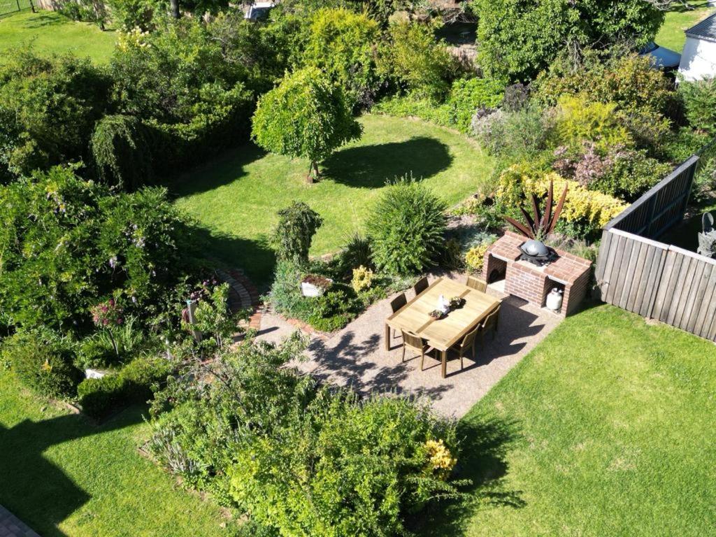 Kings Cottage Uralla - Housity