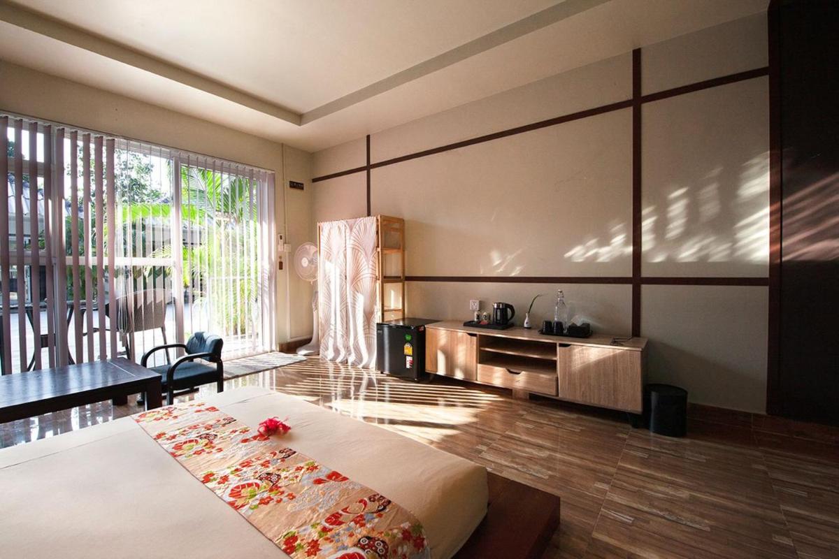 WHITE SAND ARK RESORT - Housity