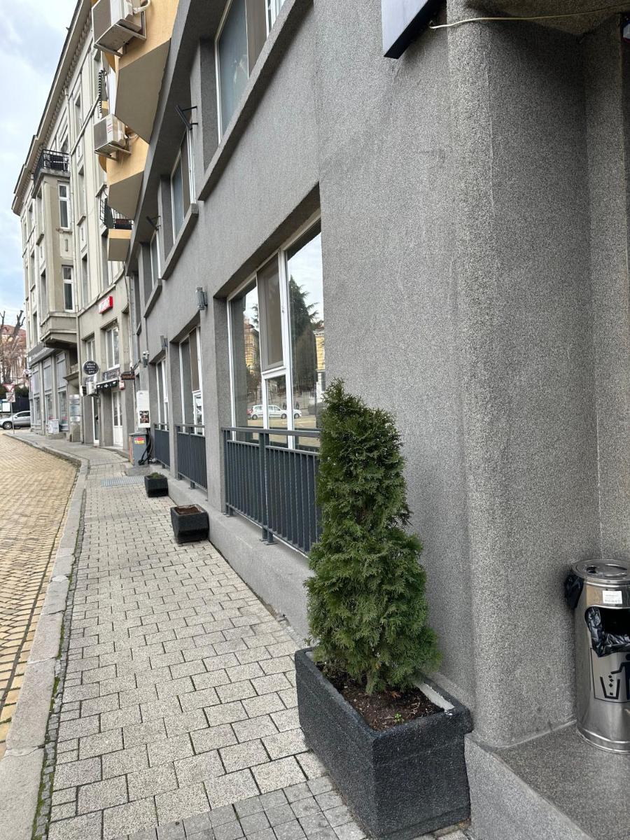 Central Point Boutique Hotel - Housity