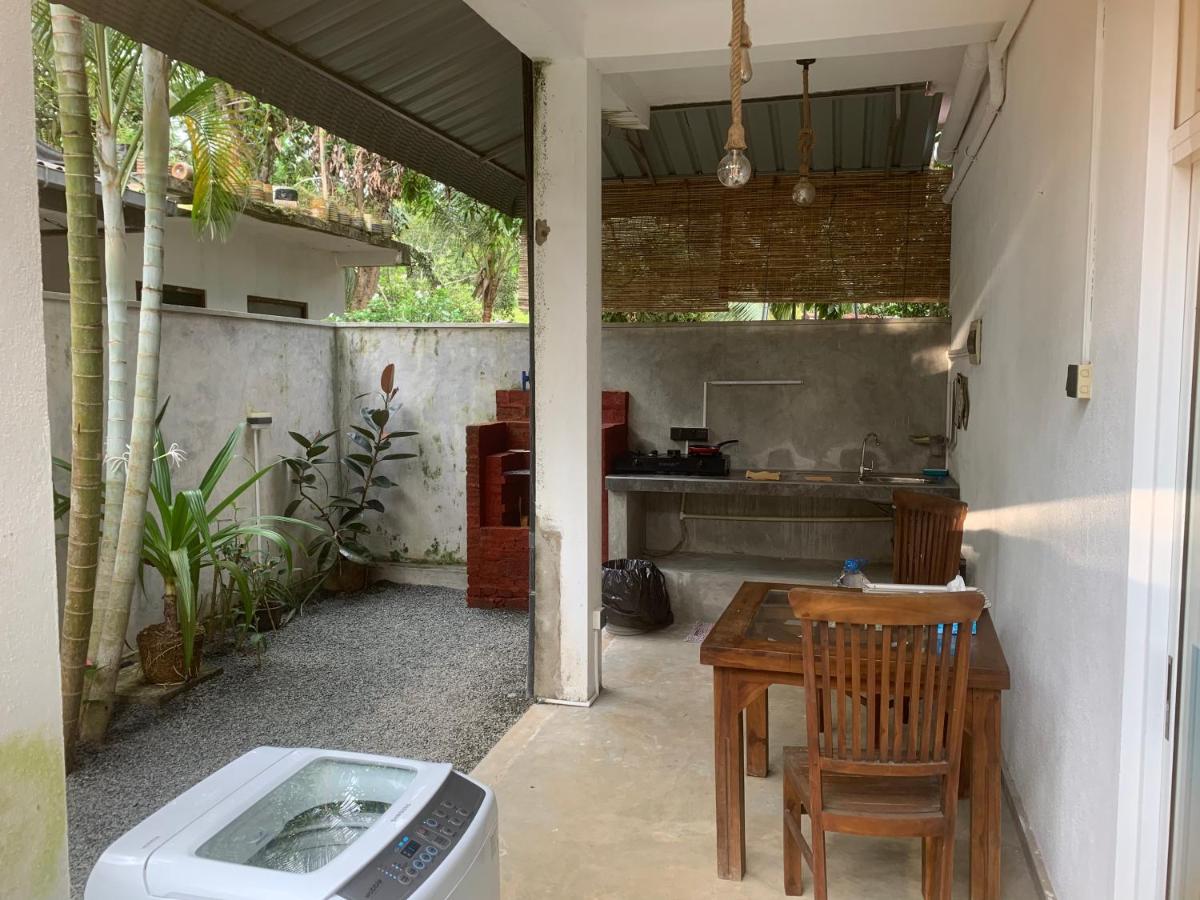 Center Point Villa Unawatuna - Housity