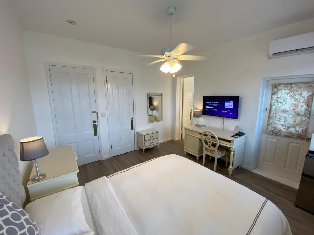 Edgehill Manor Guest House - Housity