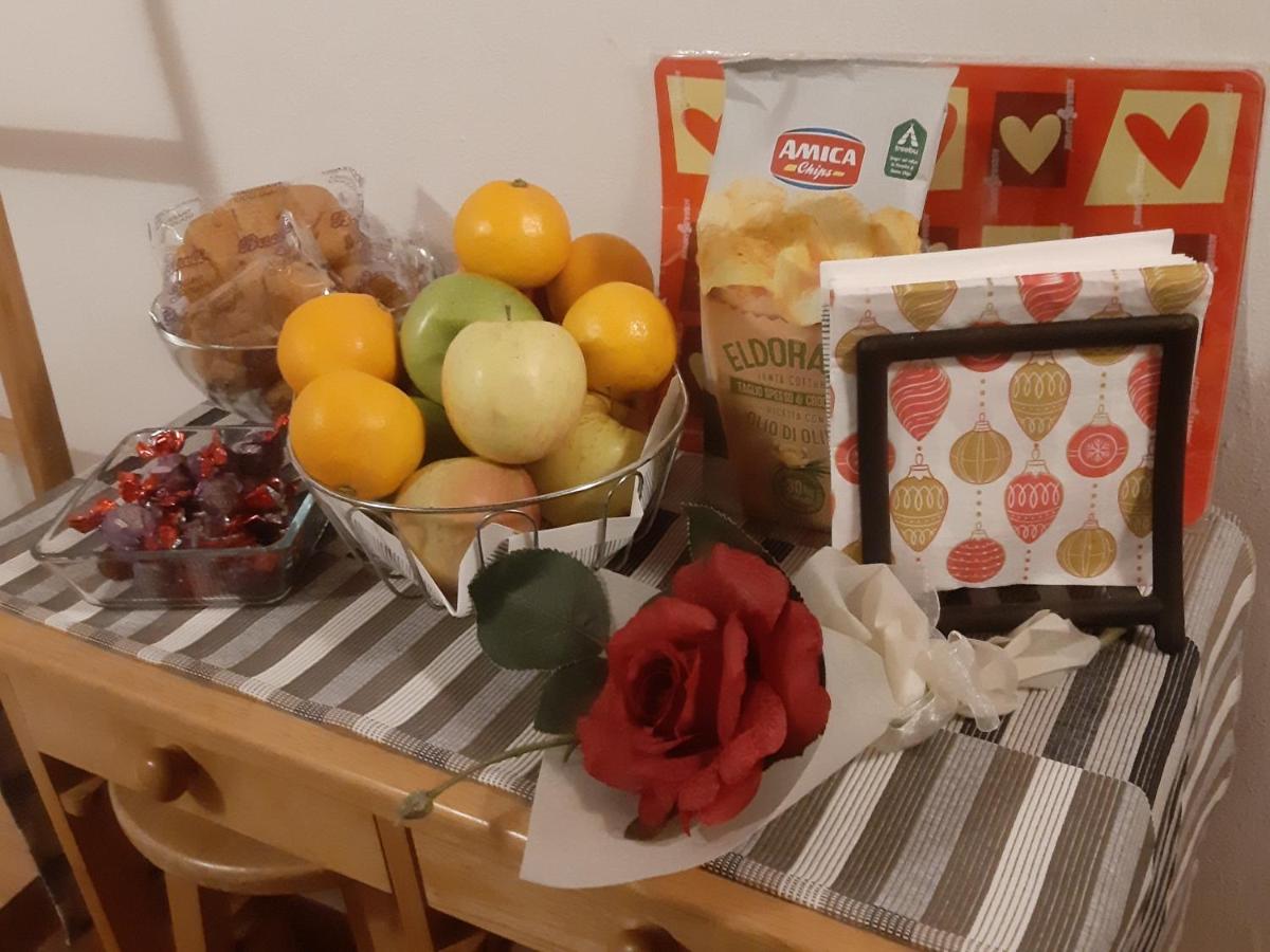 Porcellana Twenty-Six Florence Wi-Fi Apartment - Housity
