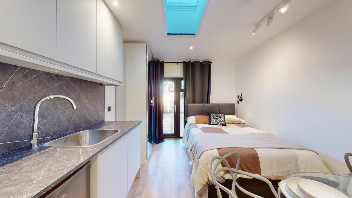Music House Acton Main Line - Housity