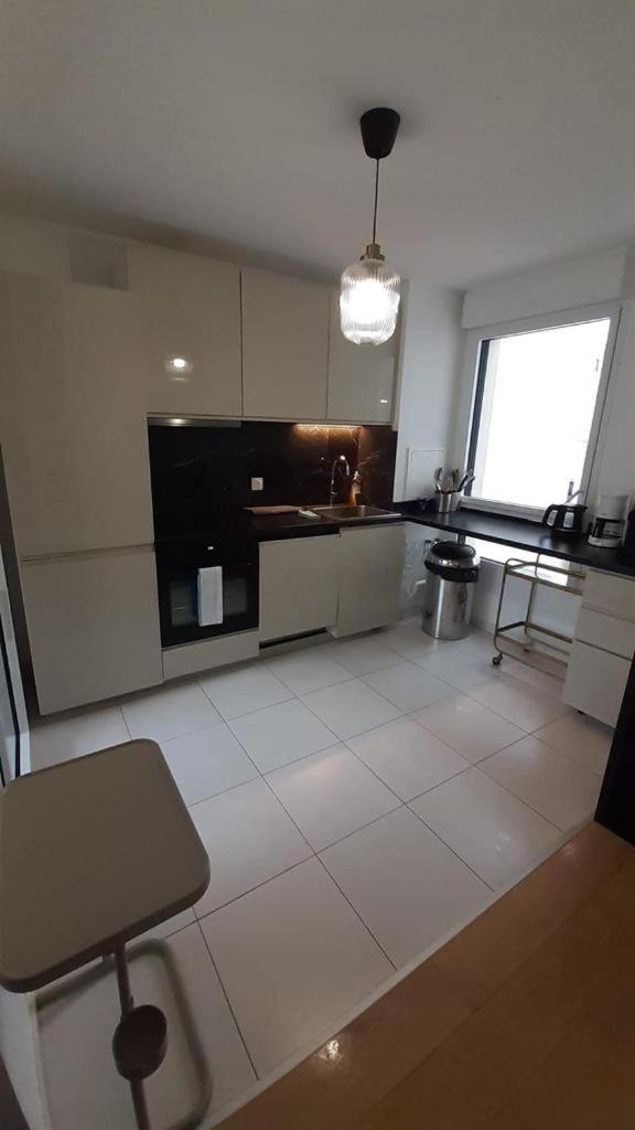 Bel Appart 6/8 p - à 5 min Disney Land - Housity