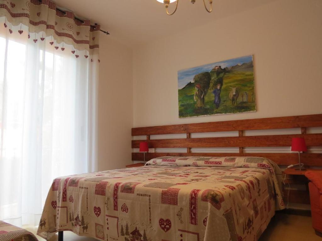 Bed and Breakfast Ossola - Housity
