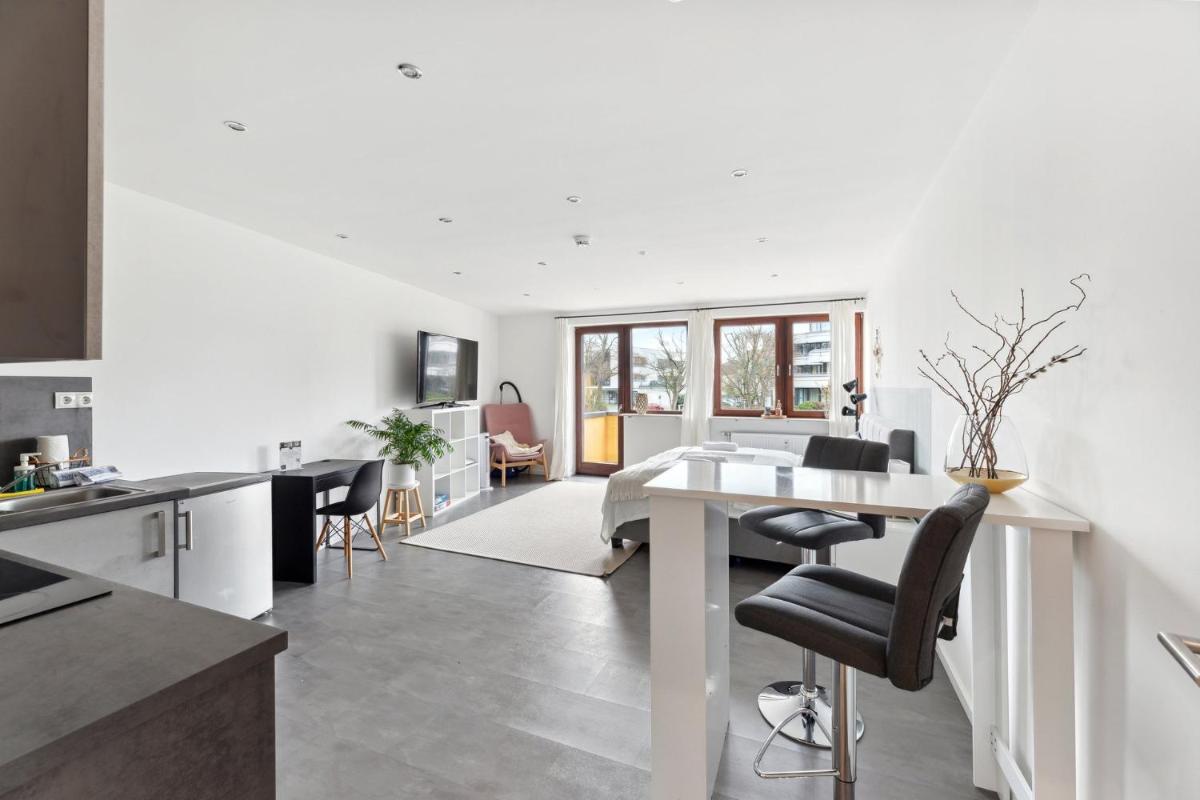 Salí Homes HZ42 Studio im Zentrum Bayreuths mit Balkon - Housity