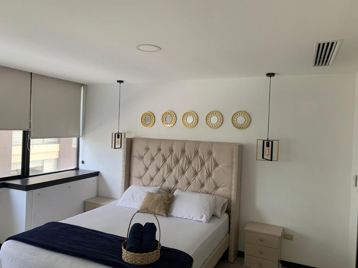 Ecusuites Puerto Santa Ana Bed King Airport - Housity