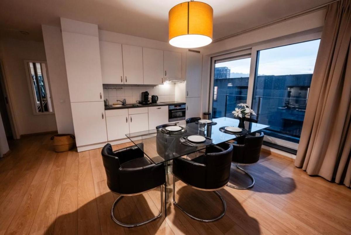 Apartment with Stunning View in City Center - Hizvo