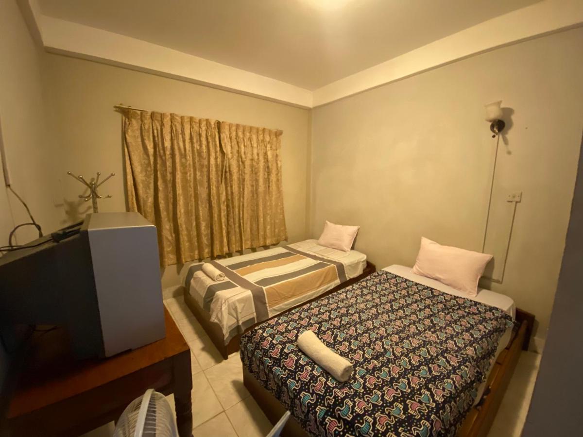 The Grey Guesthouse - Housity