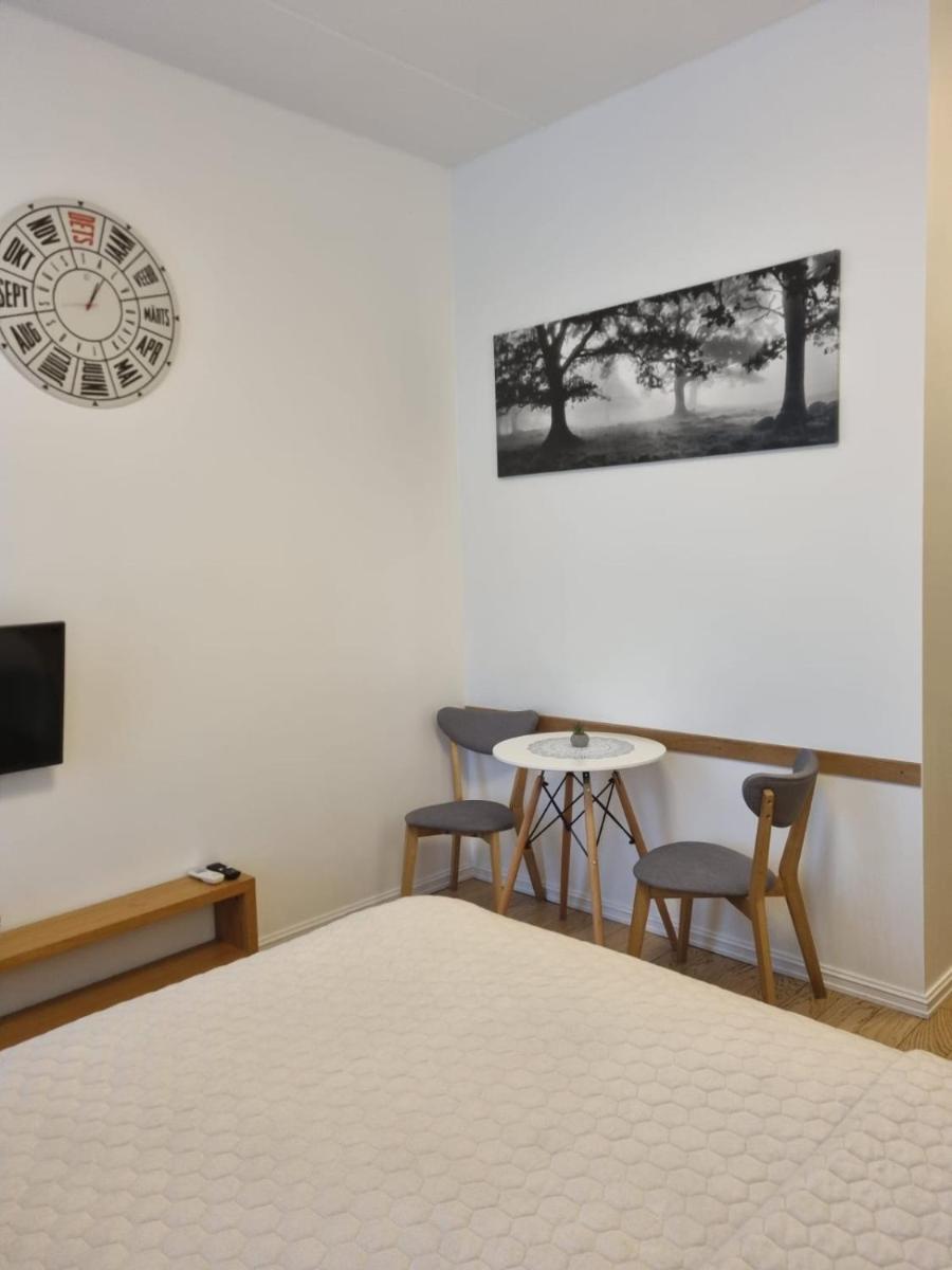 Cozy Studio Apartments 47 - Housity