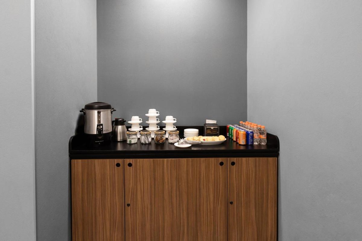 City Express Plus by Marriott Guadalajara Expo - Housity