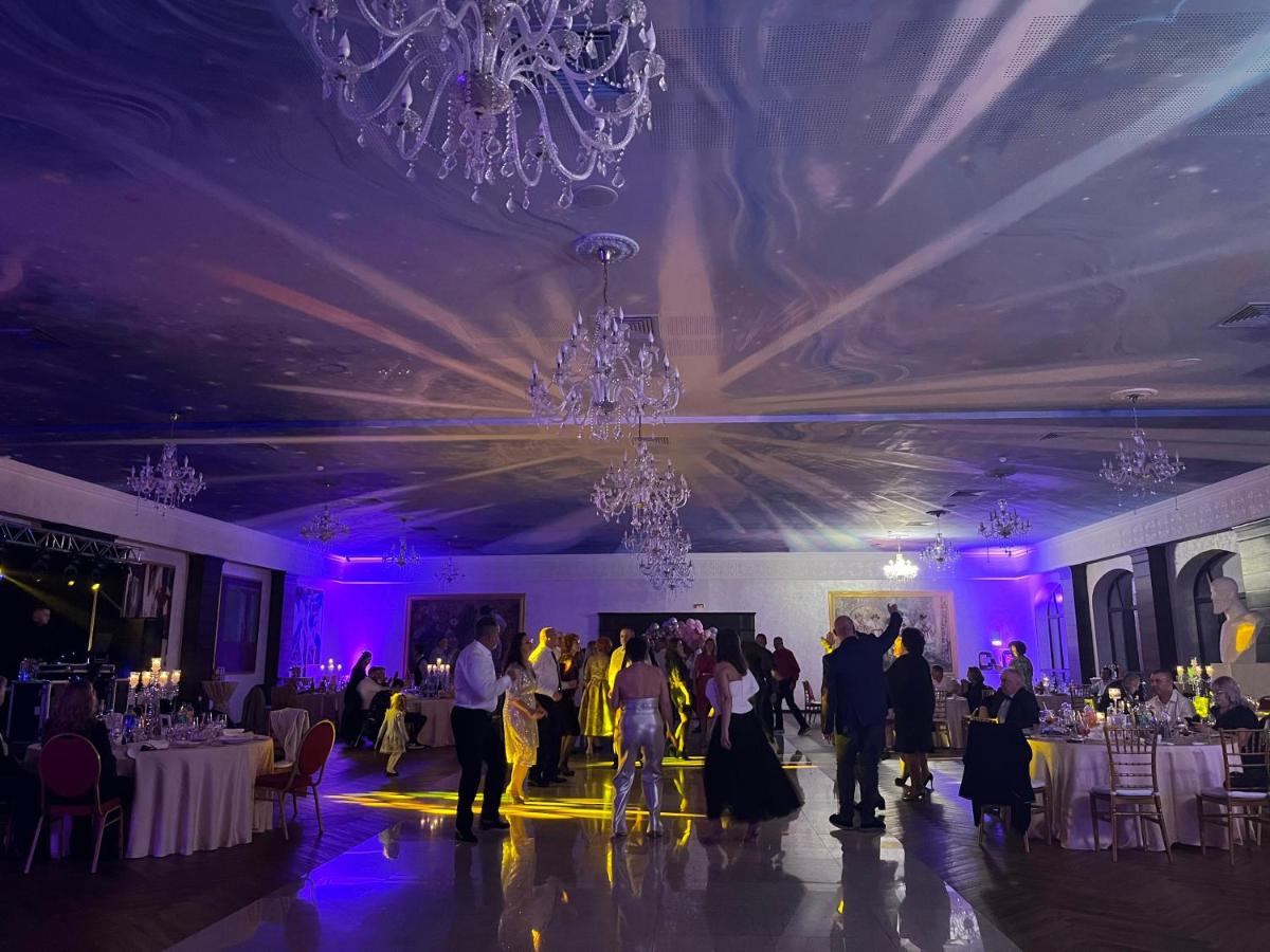 Grand Hotel Sofianu - Housity