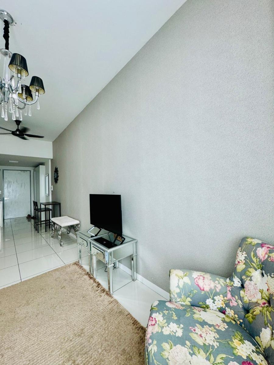 HS Homestay Sutera Avenue 2Bedroom by Aida - Housity