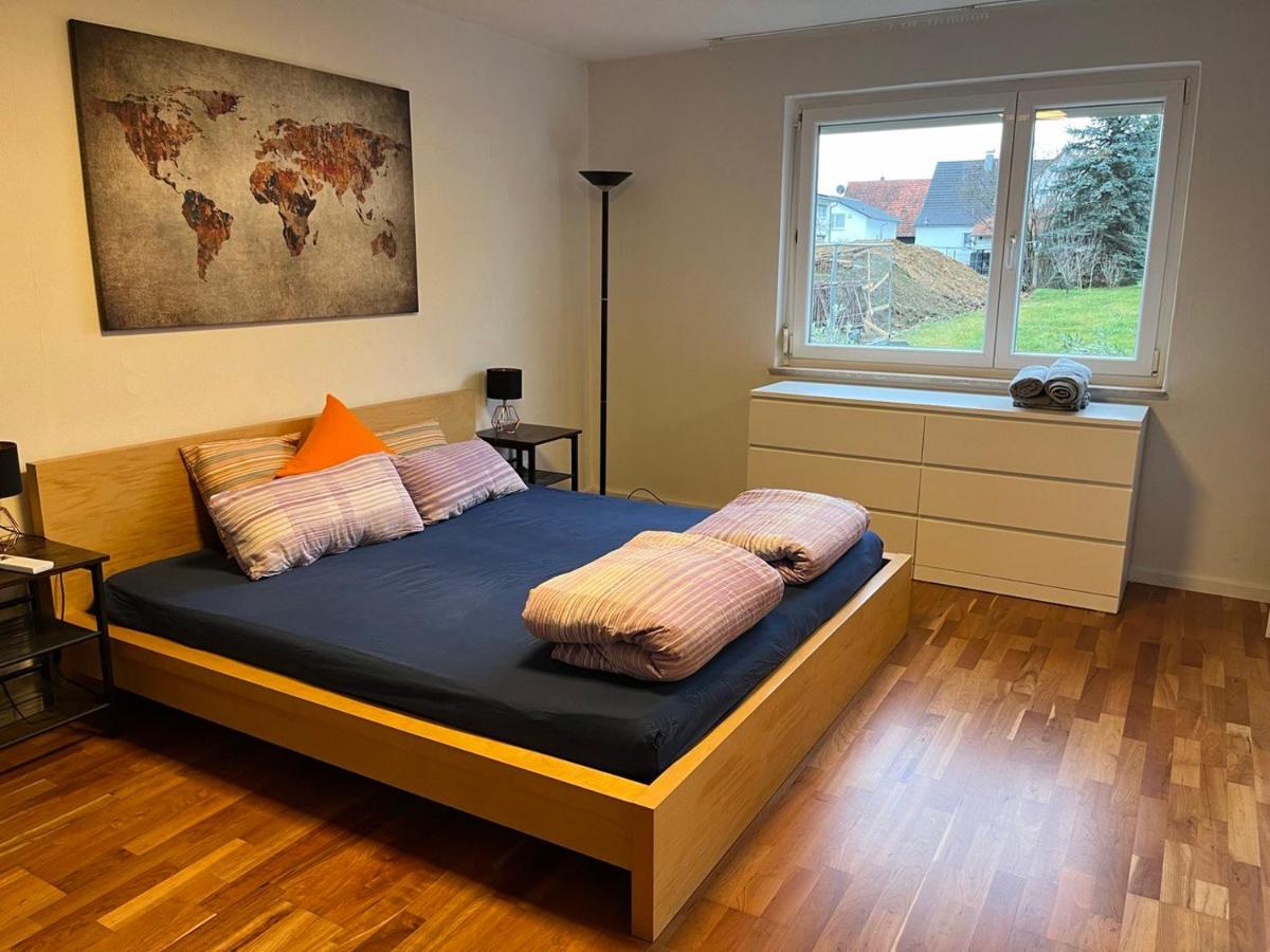 Gemütliche 3 Zimmer Wohnung mit großzügiger Terrasse im Grünen - Housity