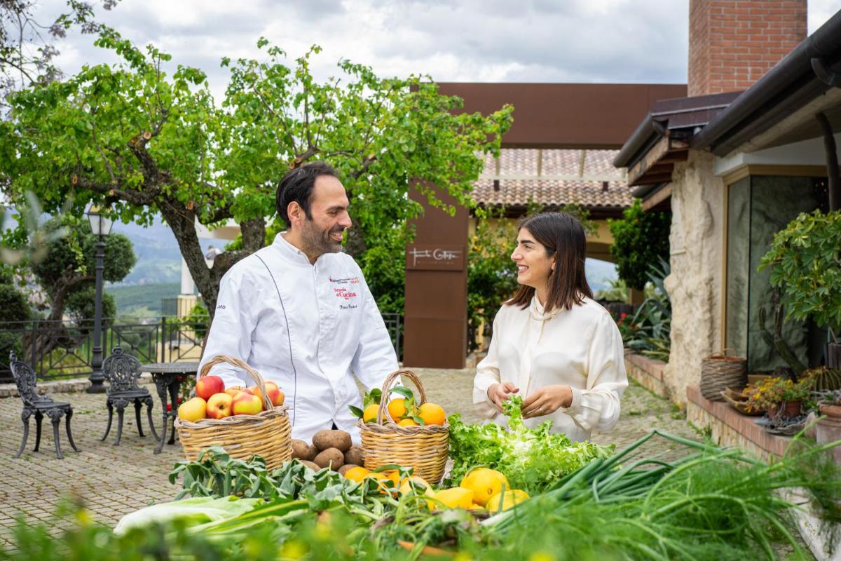 UNA HOTELS Tenuta Contessa Farm & SPA Cosenza - Housity