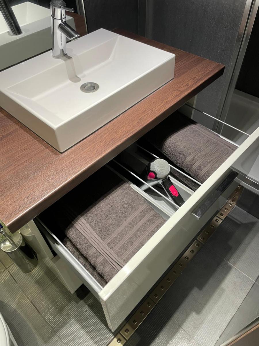 L'ATHOS - Appartement équipé - Entre Paris et Versailles - Haut débit - Housity