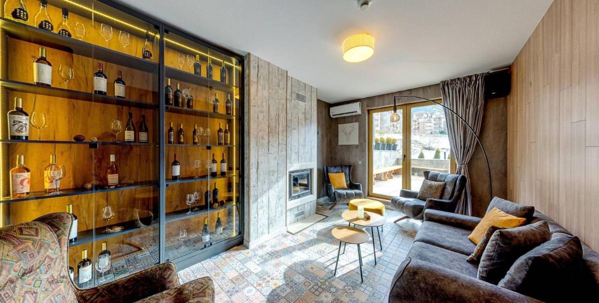 BOUTIQUE Hotel ENTRY E - Housity