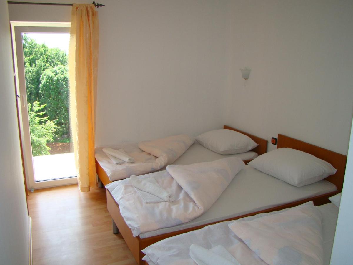 Apartmens Luburi? - Housity