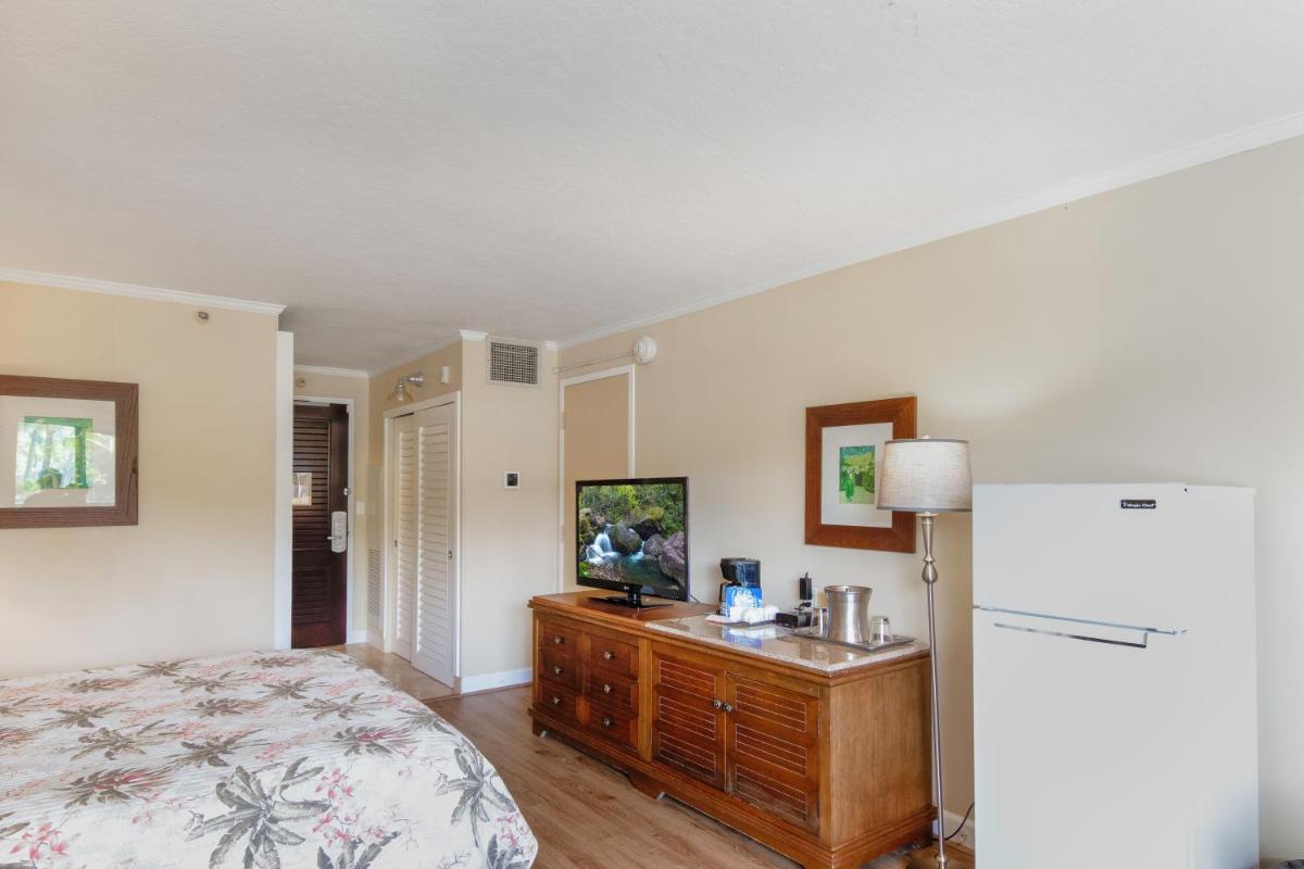 Kauai Beach Resort Room 2309 - Housity