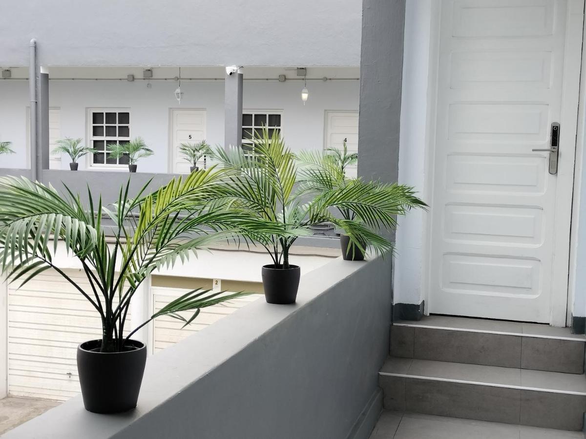 Room27- city center - Housity