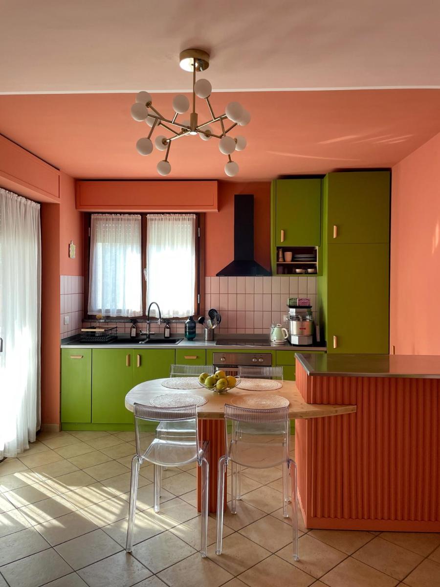 Apartment with Garden - Housity