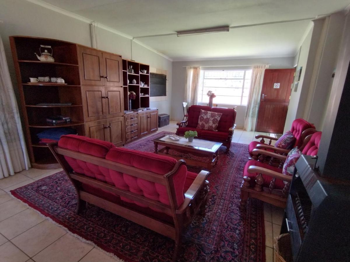 Karoo Rustigheid Guestfarm its located on the farm Koornlandskloof, Sutherland - Housity