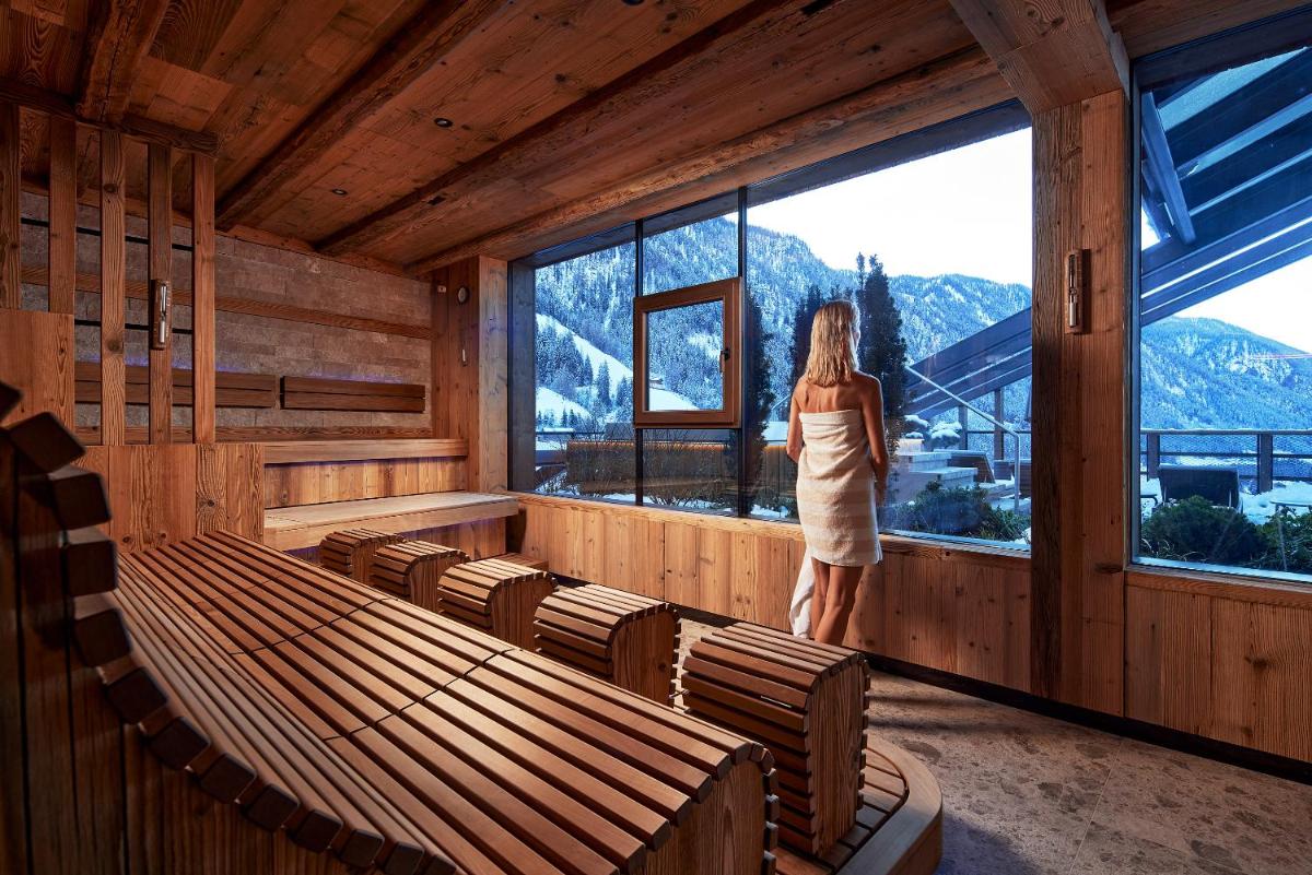 Hotel Quelle Nature Spa Resort - Housity
