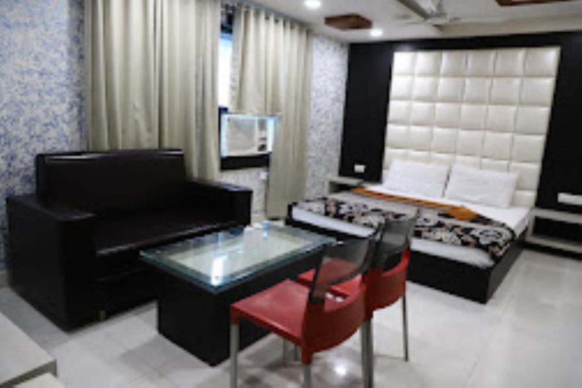 HOTEL VEER BHUMI PALACE Jhansi - Housity