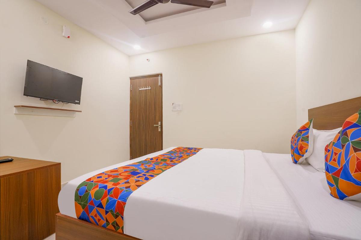 FabHotel Air Live - Housity
