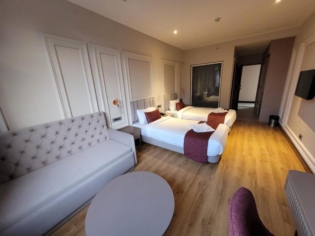 ORSINO RESORT MALL ROAD - Housity