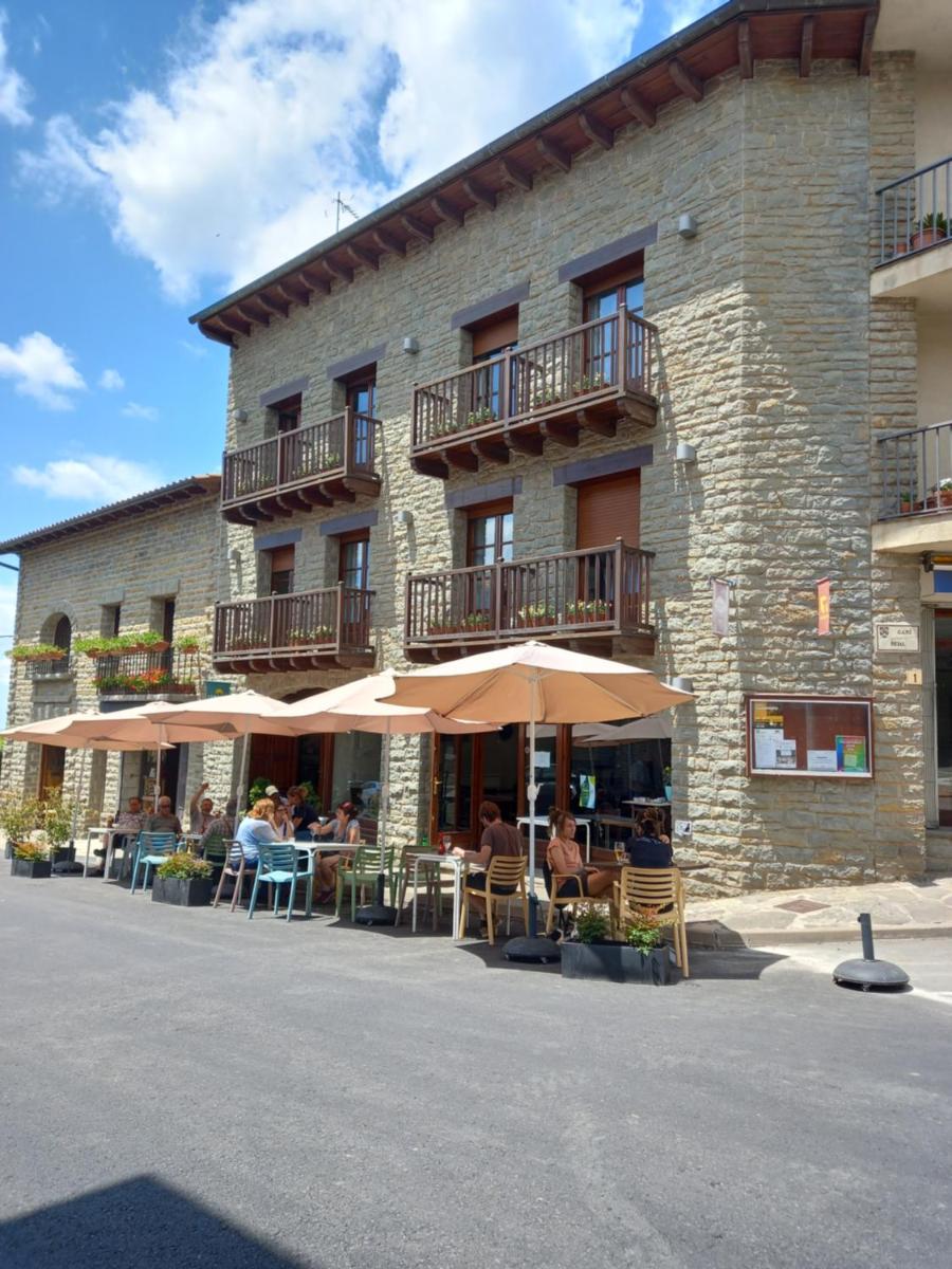 Hostal Cabrerès - Housity
