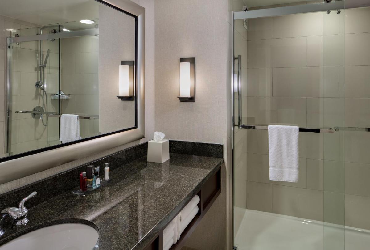 Houston Marriott Westchase - Housity