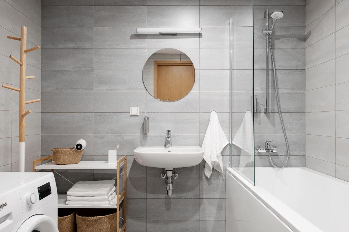 W Apartments near Passenger Port - Housity