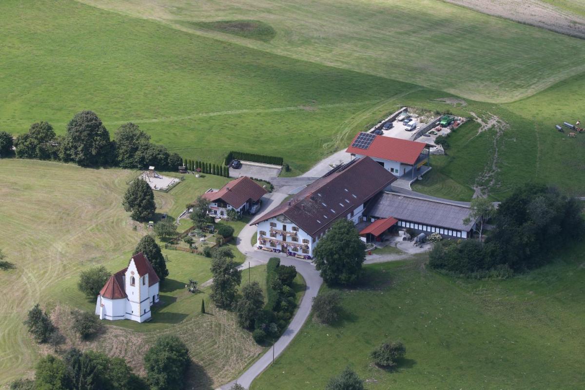 Bio Ferienhof Heiler - Housity