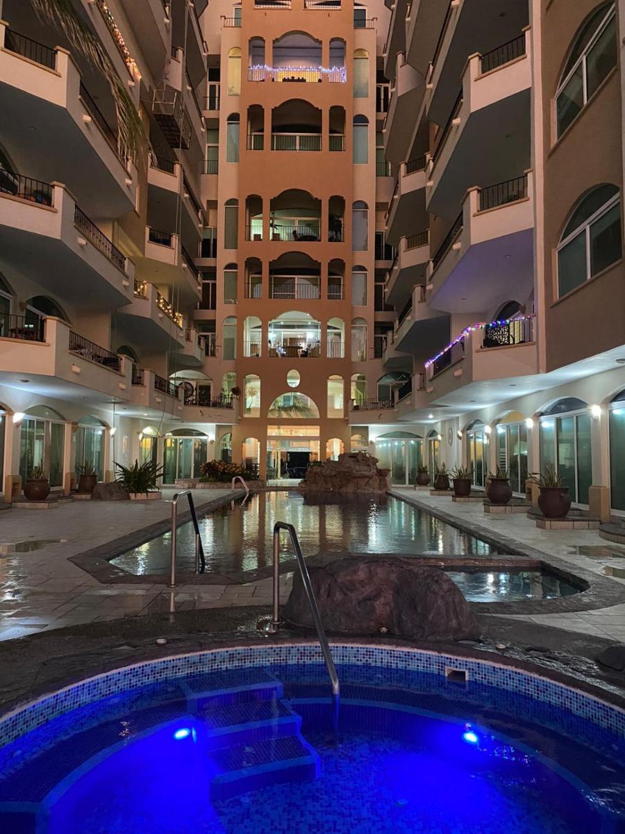 Ocean Front- Marina View- Tiara Sands Resort, Sleeps 4 - Hizvo