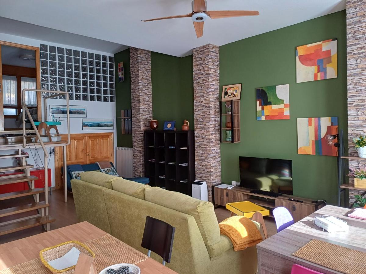 Apartamento Puerta del Pirineo - Housity