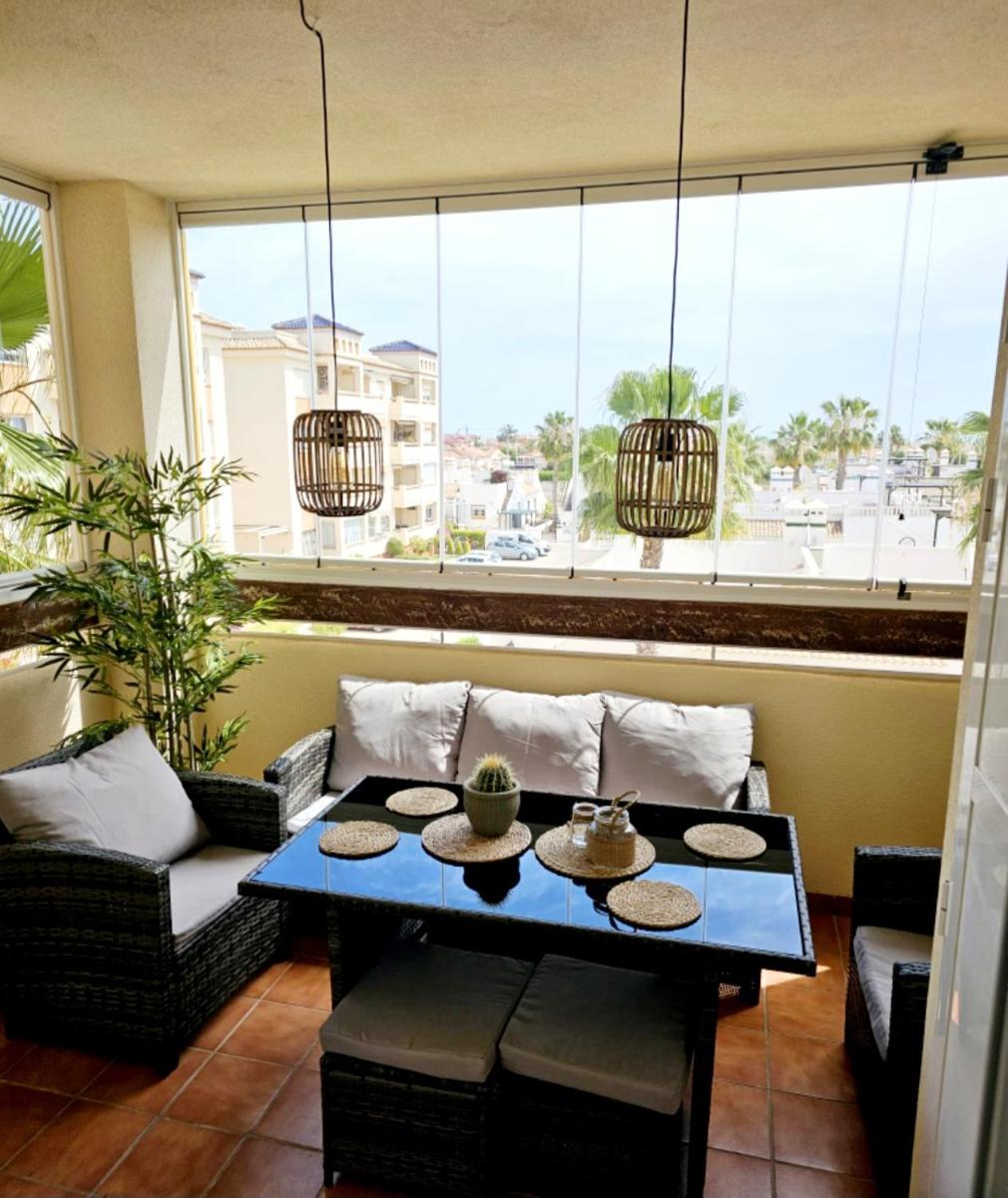 La Victoria apartament,Jumilla II, 2 bedrooms, 2 bathrooms and beautiful swimming pool - Housity