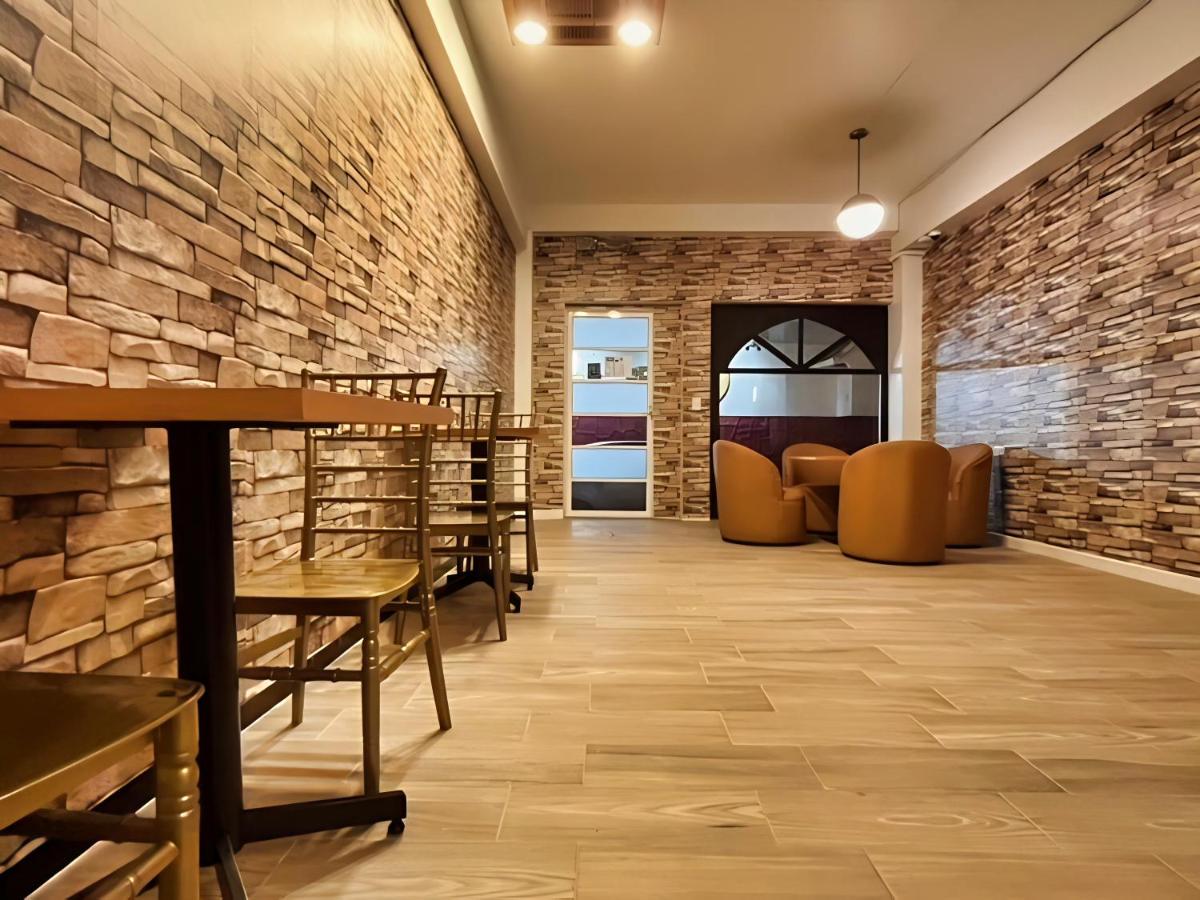 Jovis Hotel - Lujo Cultural - Housity