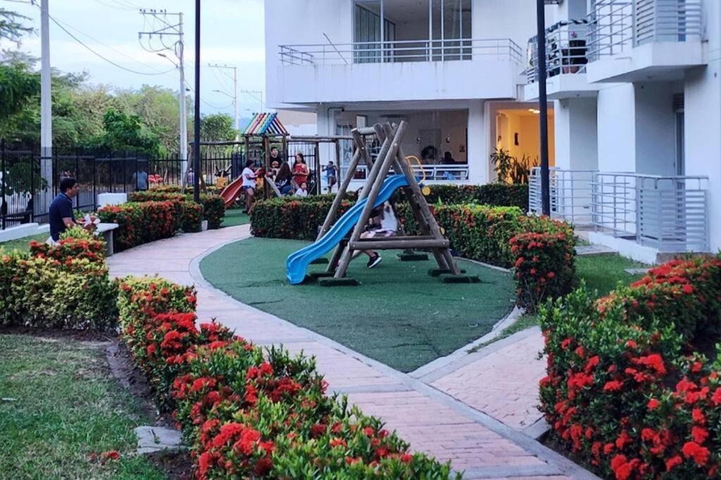 Aqualina green - Housity