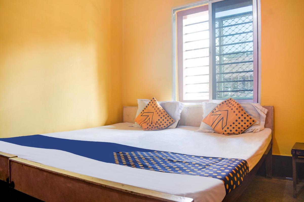 SPOT ON Hotel Deluxe Residency - Housity
