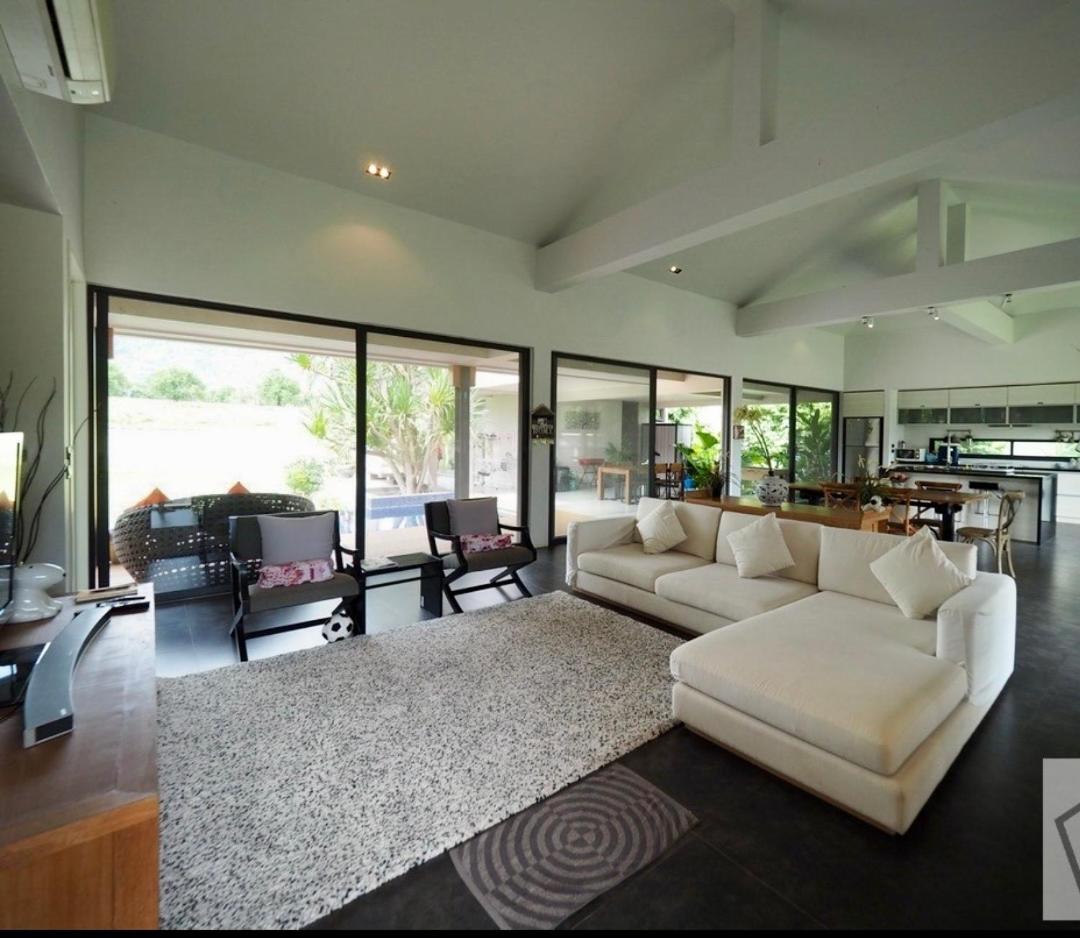 Annie Villa at Khao Yai - Housity